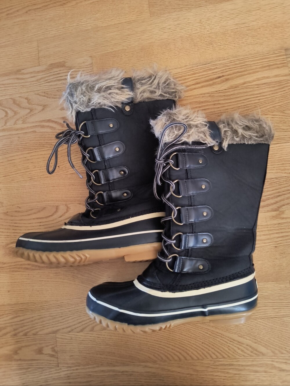 JBU Bella Black Winter Boots Size 8